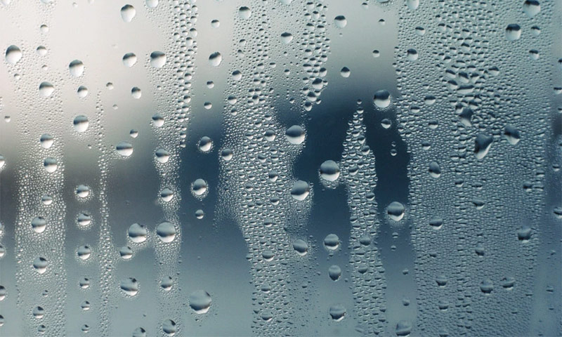 Zašto se plastični prozori znoje iznutra