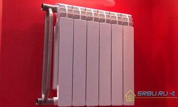 Mga katangian at pagtutukoy ng mga bimetal radiator