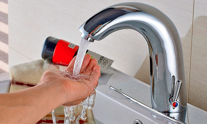 Comment économiser de l'eau dans un appartement avec un compteur